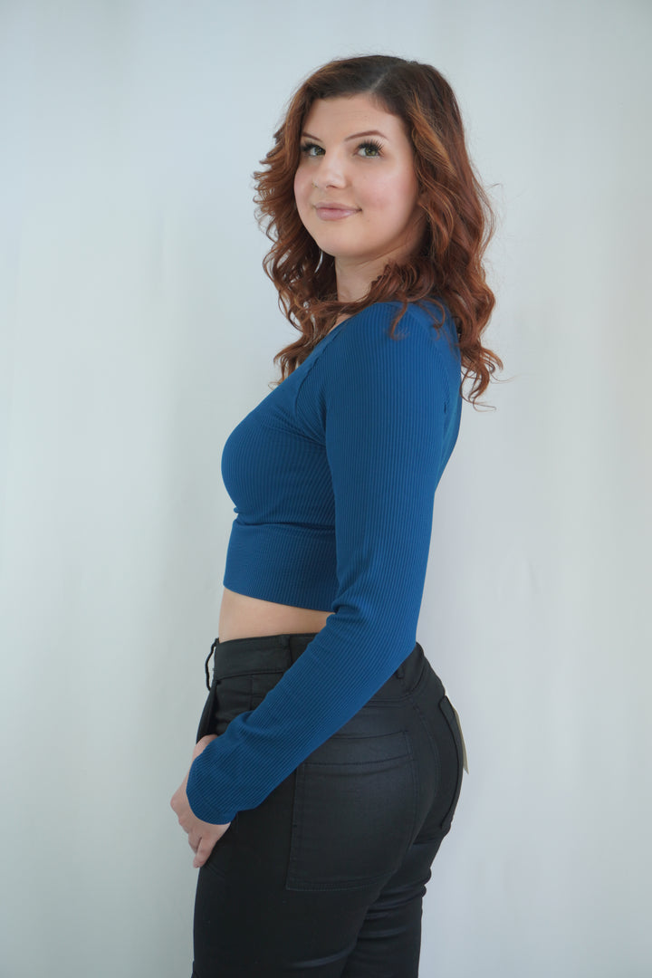 Long-sleeve basic crop top in deep teal color image 1